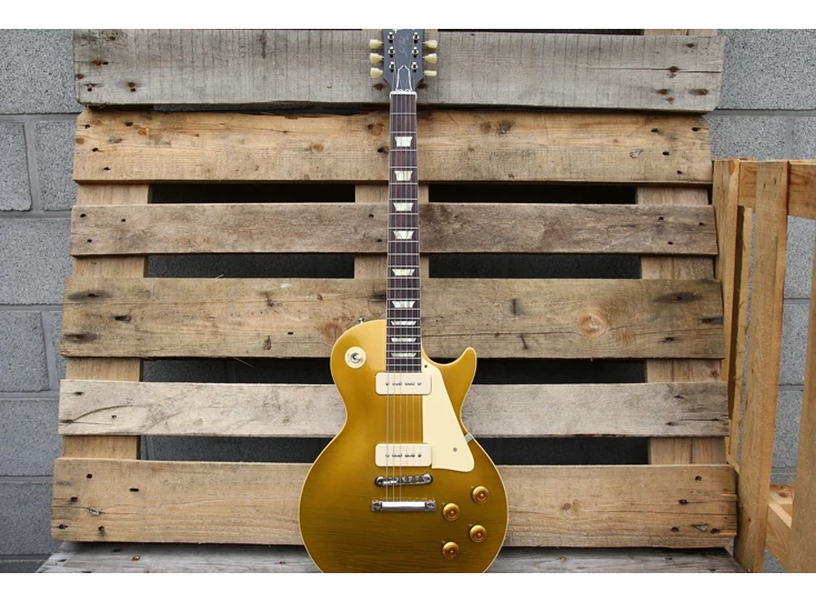 GIBSON-1956-Les-Paul-Goldtop-Reissue-Double-Gold-Ultra-Light-Aged