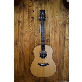 TAYLOR-717e-Builder-s-Edition-Natural-Top